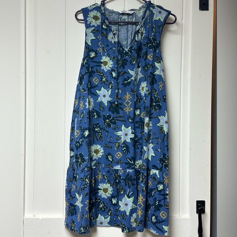 Knee length dress